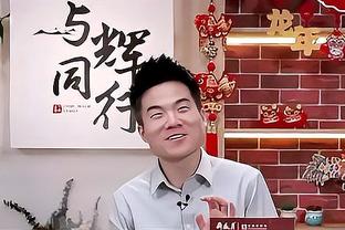 孤立无援？霍伊伦上半场仅触球9次，全场球员中最少